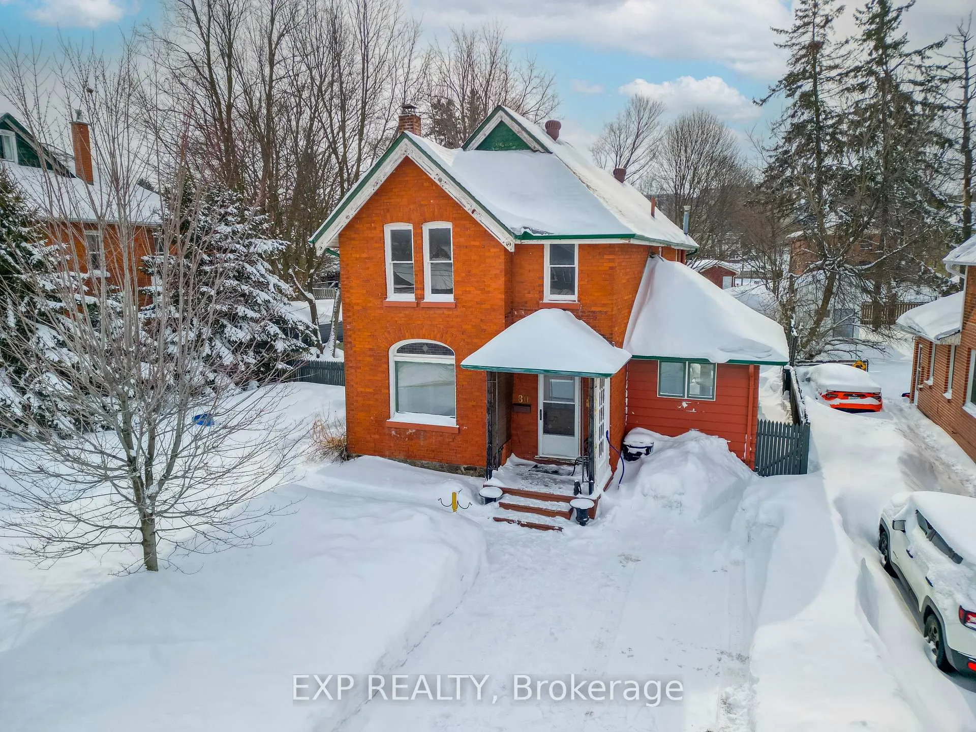 Photo 1 of 80 Burton Avenue, Barrie, Allandale — HOMEH