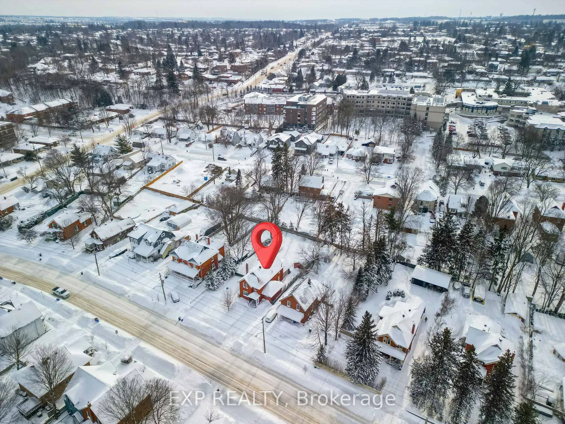 Photo 8 of 80 Burton Avenue, Barrie, Allandale — HOMEH