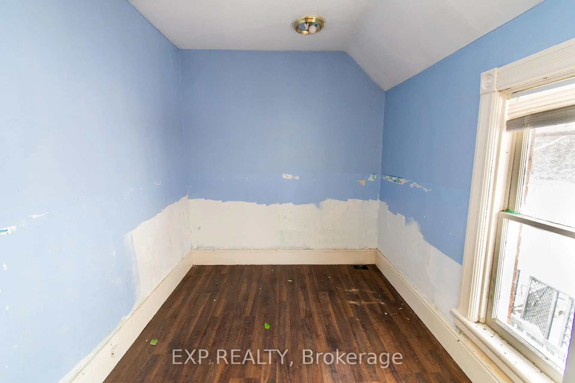 Photo 30 of 80 Burton Avenue, Barrie, Allandale — HOMEH