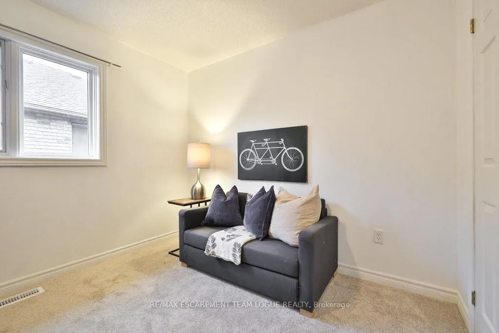 Photo 32 of 23 Tranquility Avenue, Hamilton, Ancaster — HOMEH