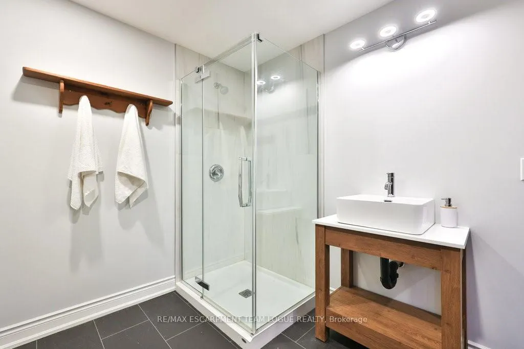 Photo 42 of 23 Tranquility Avenue, Hamilton, Ancaster — HOMEH
