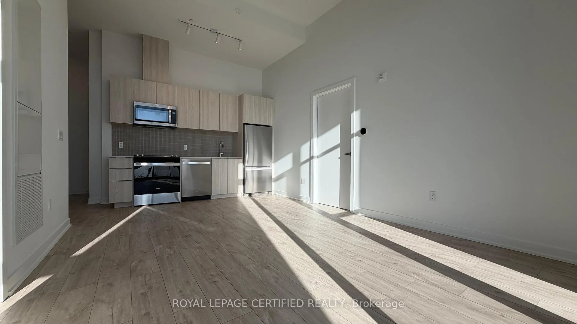 Photo 11 of Unit 108, 720 Whitlock Ave, Milton, Cobban — HOMEH