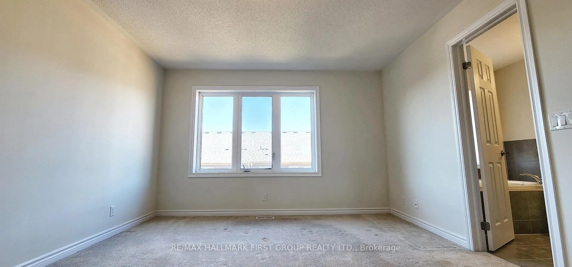 Photo 15 of 2448 Steeplechase Street, Oshawa, Windfields — HOMEH