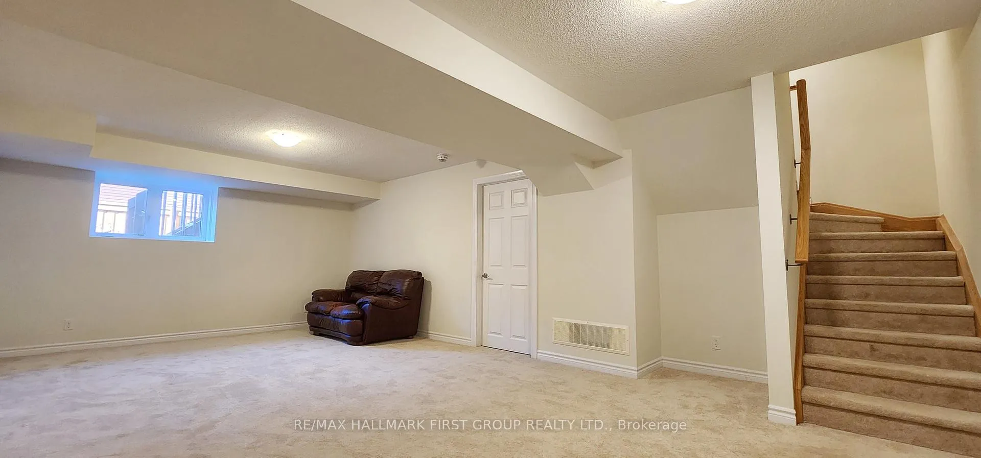Photo 31 of 2448 Steeplechase Street, Oshawa, Windfields — HOMEH