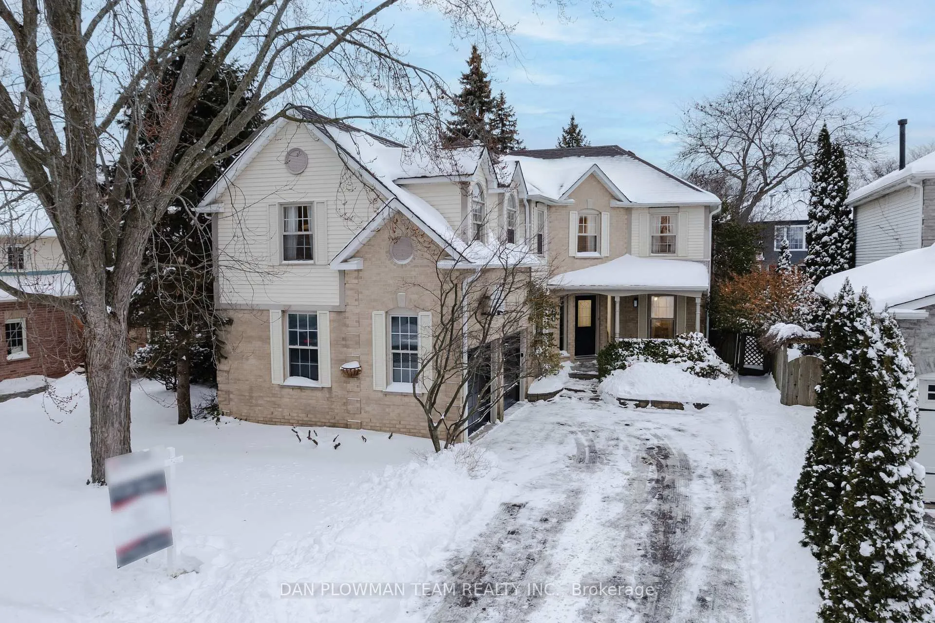 Photo 2 of 110 McQuay Boulevard, Whitby, Lynde Creek — HOMEH