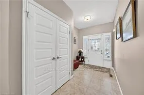 Photo 3 of 20 Hinrichs Crescent, Cambridge — HOMEH