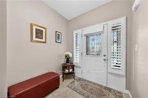 Photo 4 of 20 Hinrichs Crescent, Cambridge — HOMEH