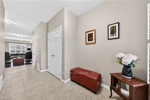 Photo 5 of 20 Hinrichs Crescent, Cambridge — HOMEH