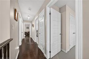 Photo 21 of 20 Hinrichs Crescent, Cambridge — HOMEH
