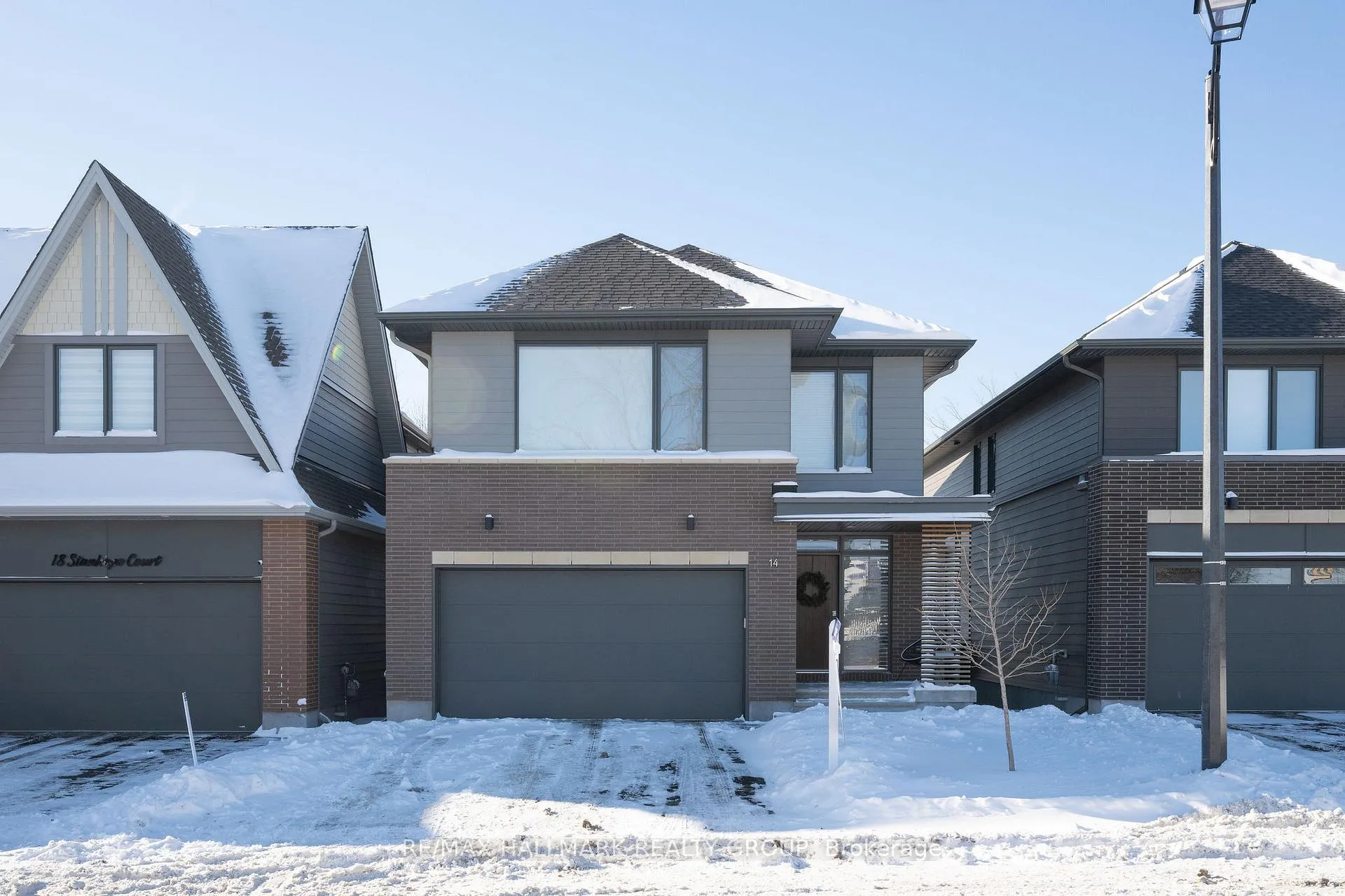 Front of 14 Stanhope Court