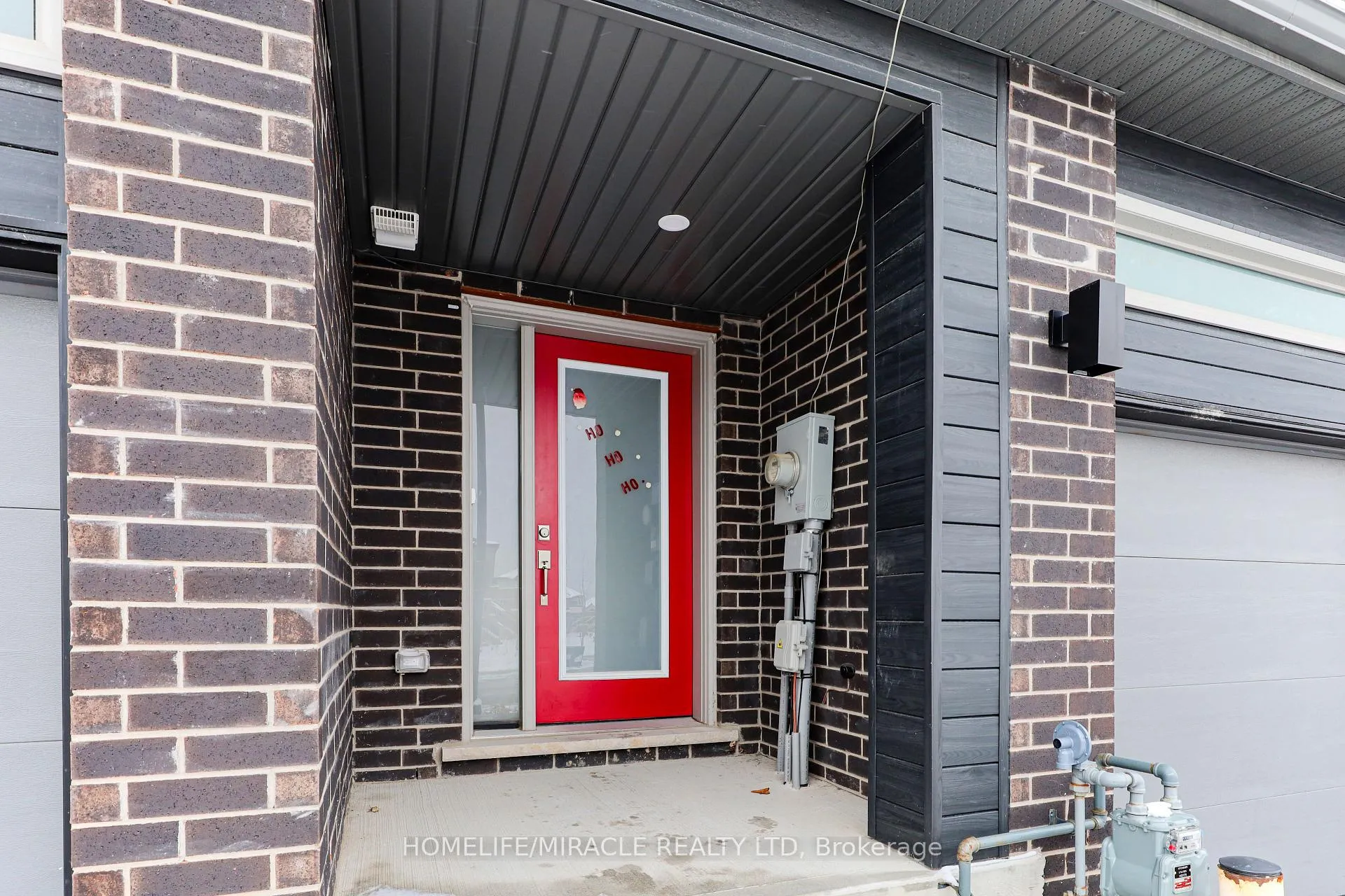 Photo 1 of 105 Pony Way, Kitchener — HOMEH