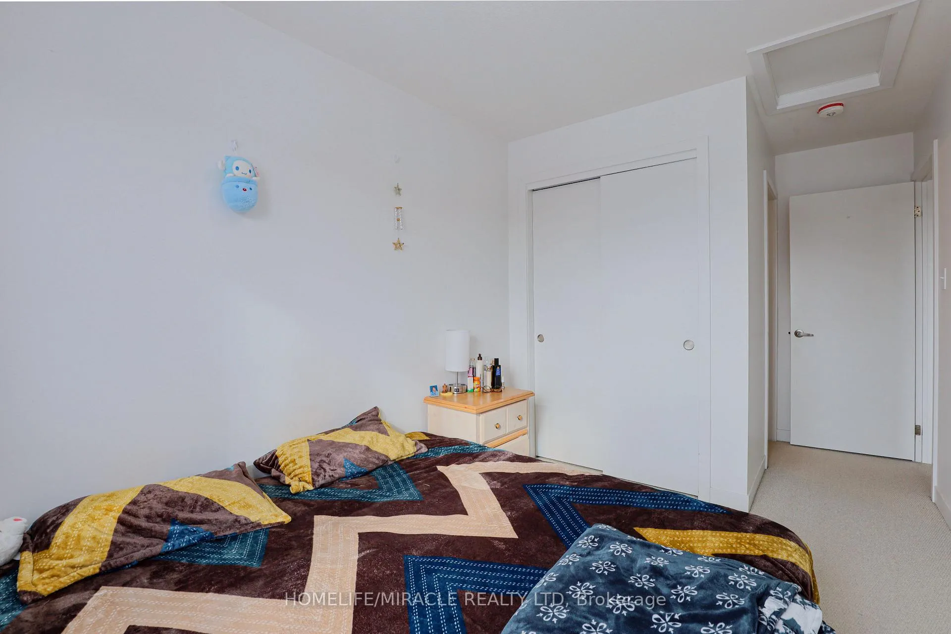 Photo 13 of 105 Pony Way, Kitchener — HOMEH