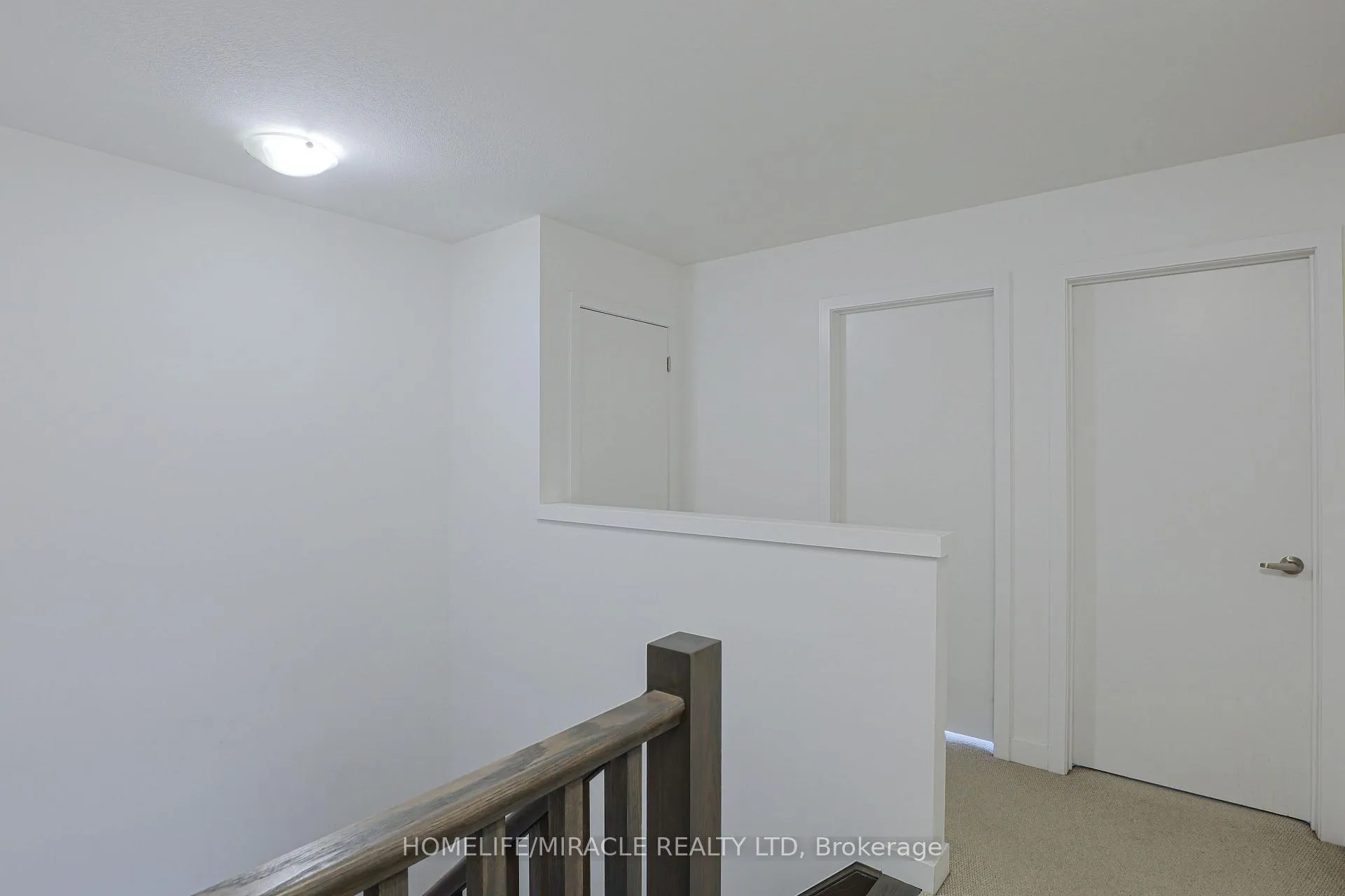 Photo 16 of 105 Pony Way, Kitchener — HOMEH