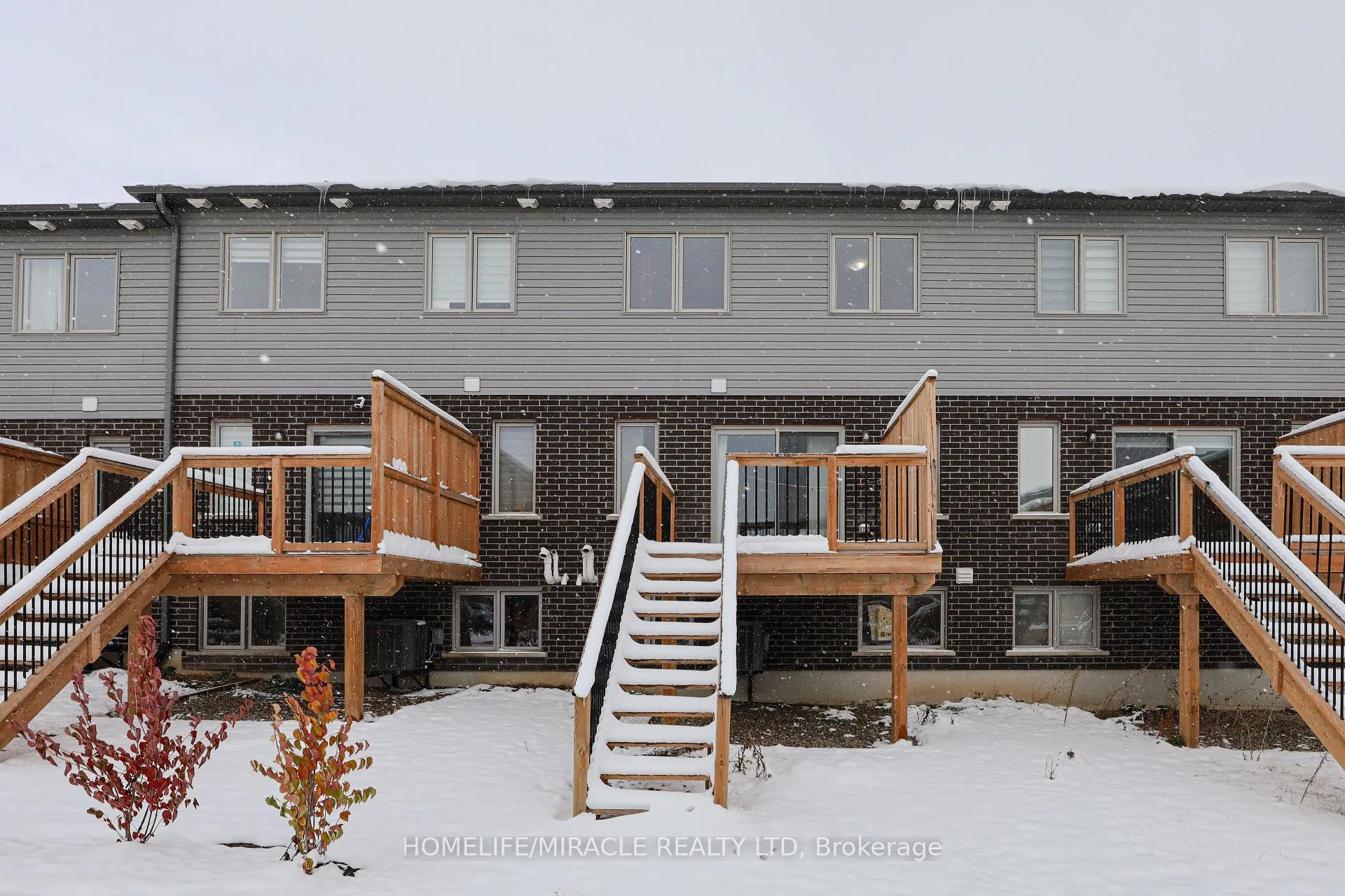 Photo 26 of 105 Pony Way, Kitchener — HOMEH