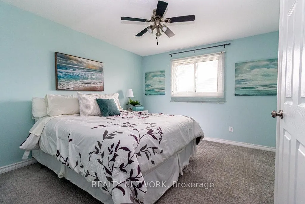 Photo 12 of 48 Arbutus Crescent, Hamilton, Stoney Creek Mountain — HOMEH