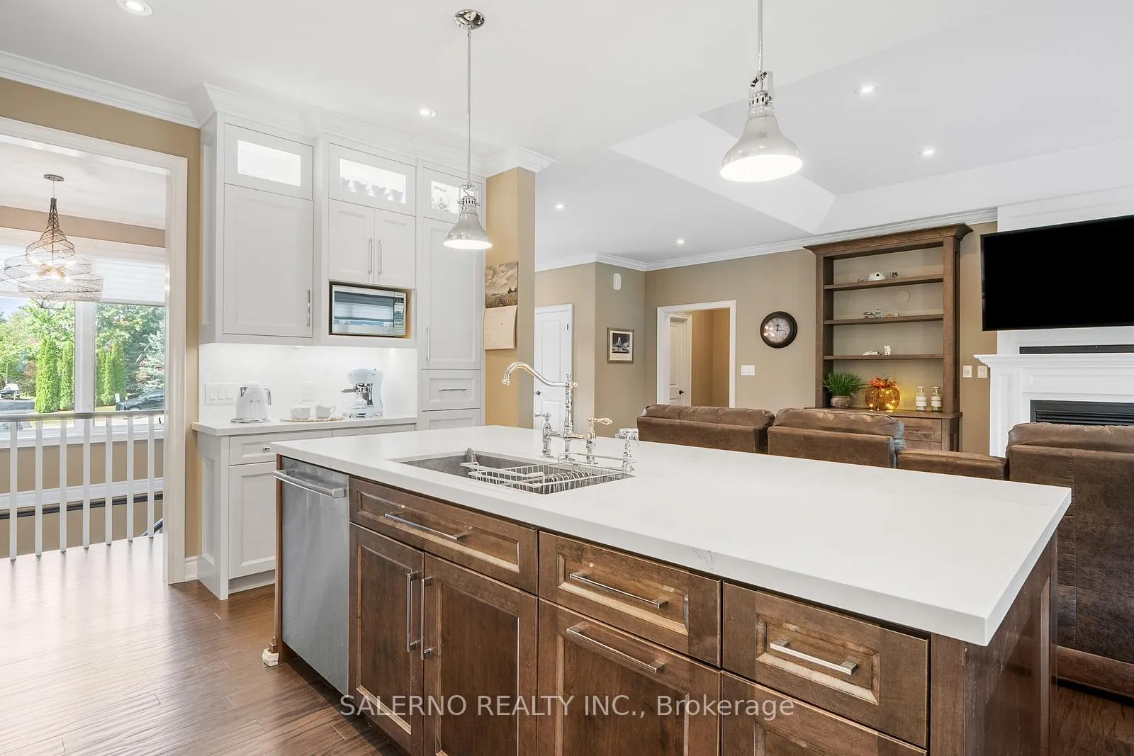 Photo 14 of 2065 Forest Valley Drive, Innisfil, Rural Innisfil — HOMEH
