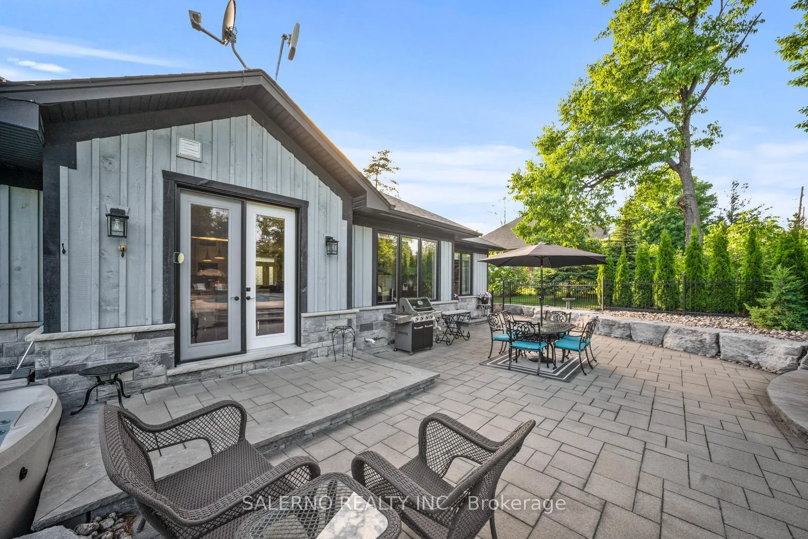 Photo 48 of 2065 Forest Valley Drive, Innisfil, Rural Innisfil — HOMEH