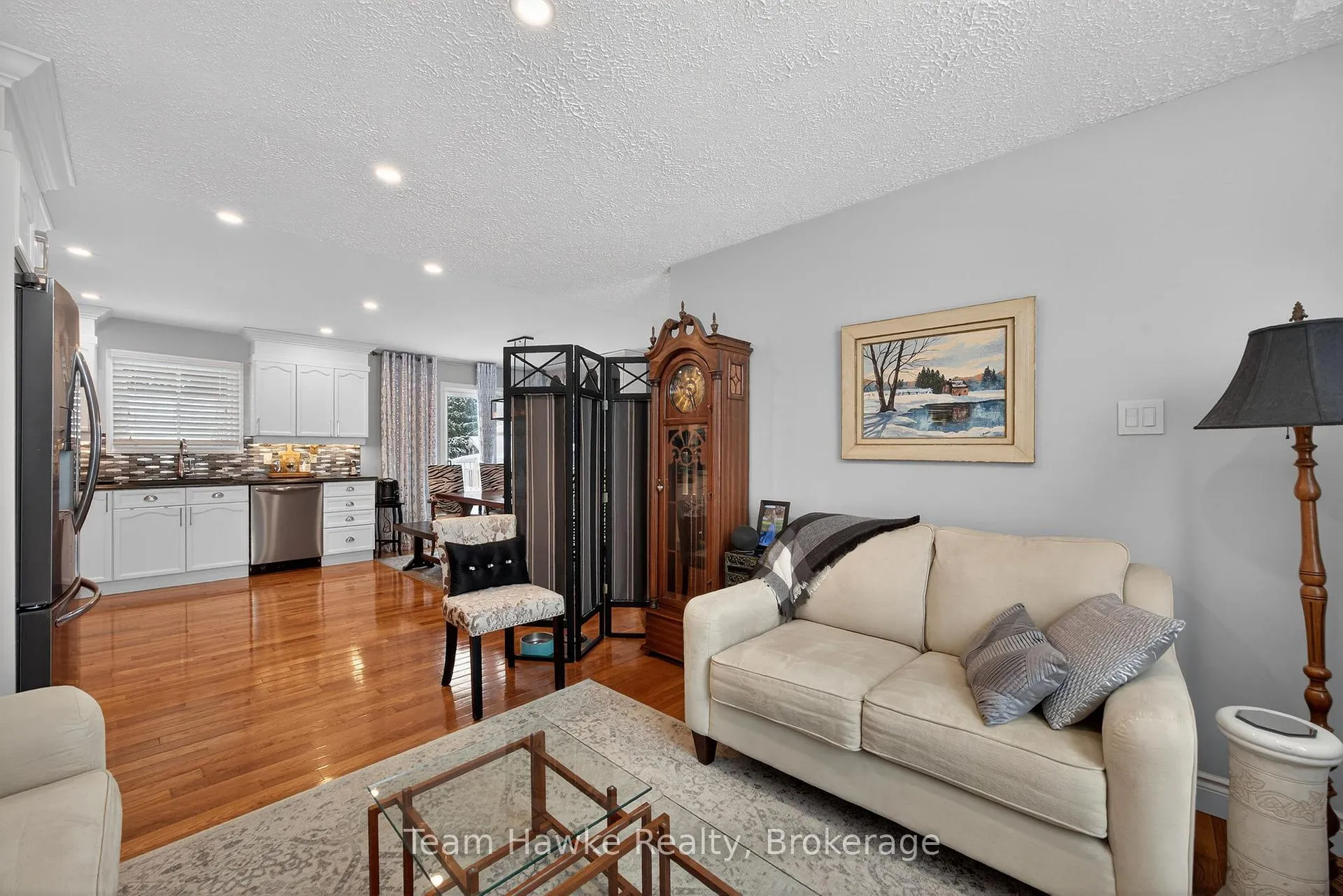 Photo 12 of 58 Byrnes Crescent, Penetanguishene — HOMEH