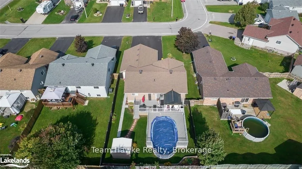 Photo 46 of 58 Byrnes Crescent, Penetanguishene — HOMEH