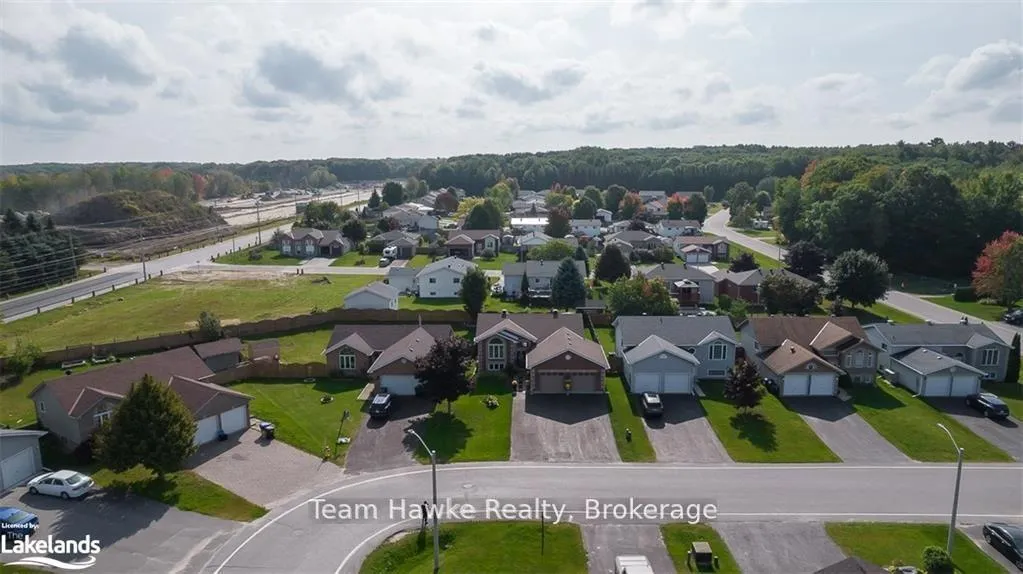Photo 50 of 58 Byrnes Crescent, Penetanguishene — HOMEH