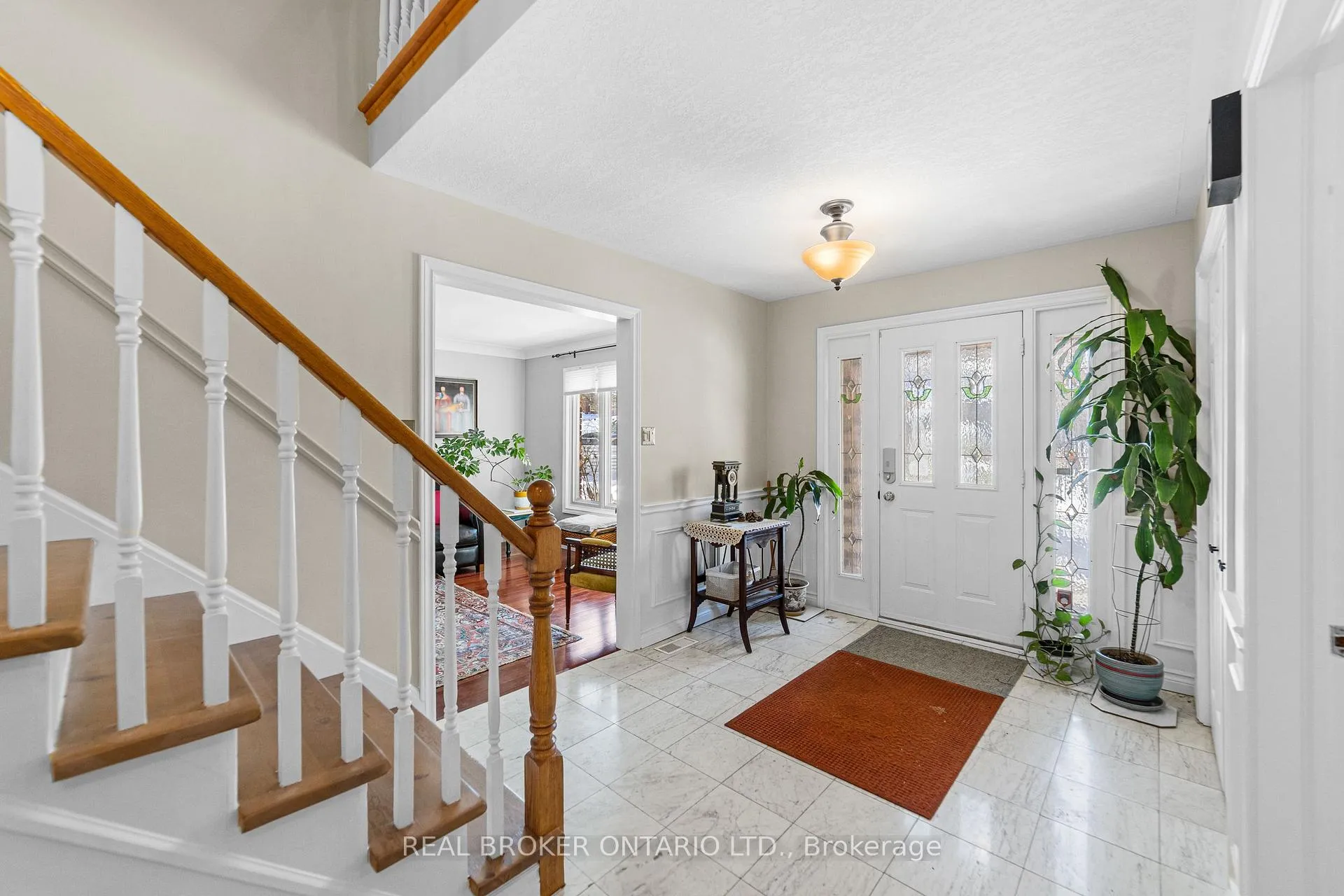 Photo 11 of 7 Templer Drive, Hamilton, Ancaster — HOMEH