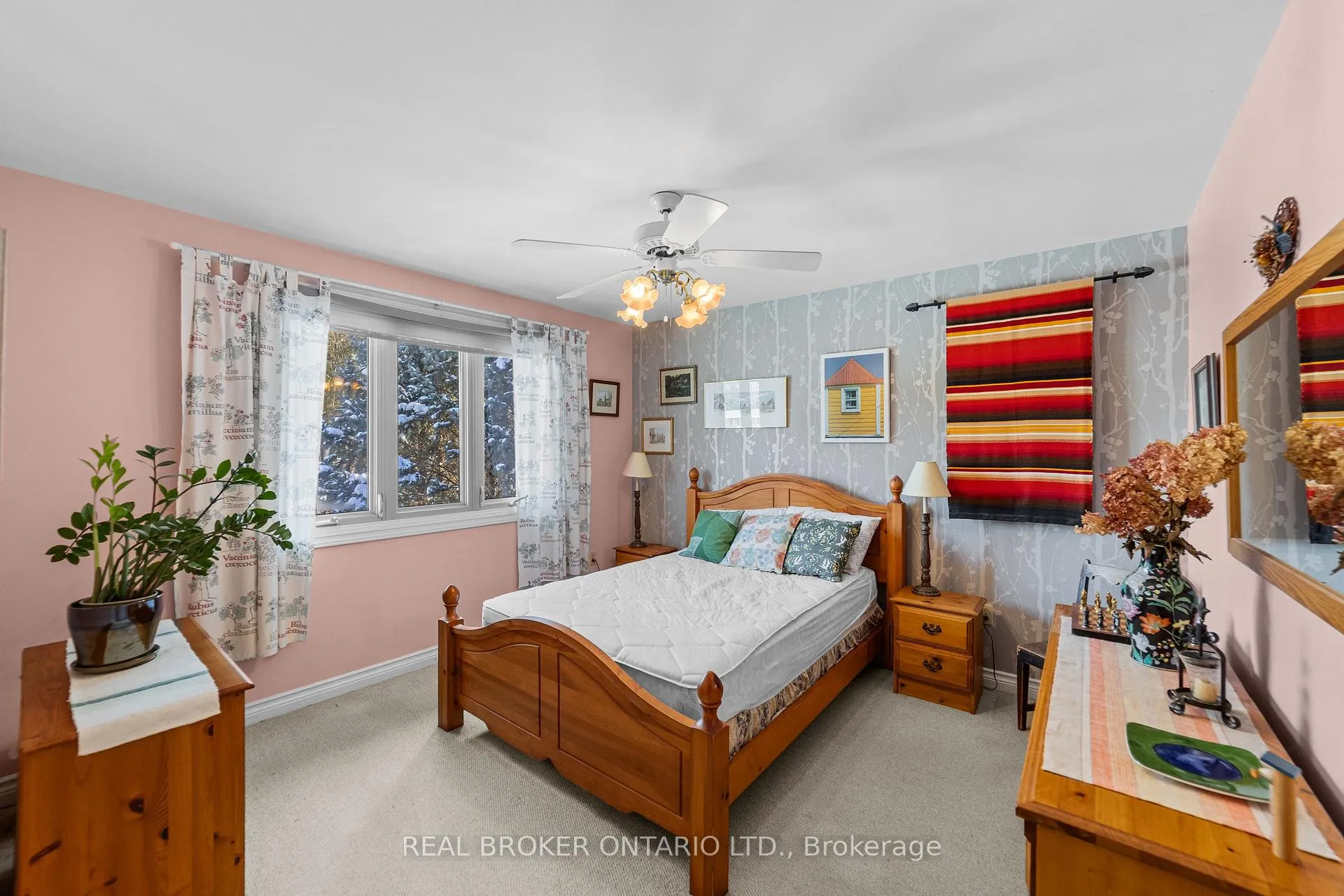Photo 22 of 7 Templer Drive, Hamilton, Ancaster — HOMEH