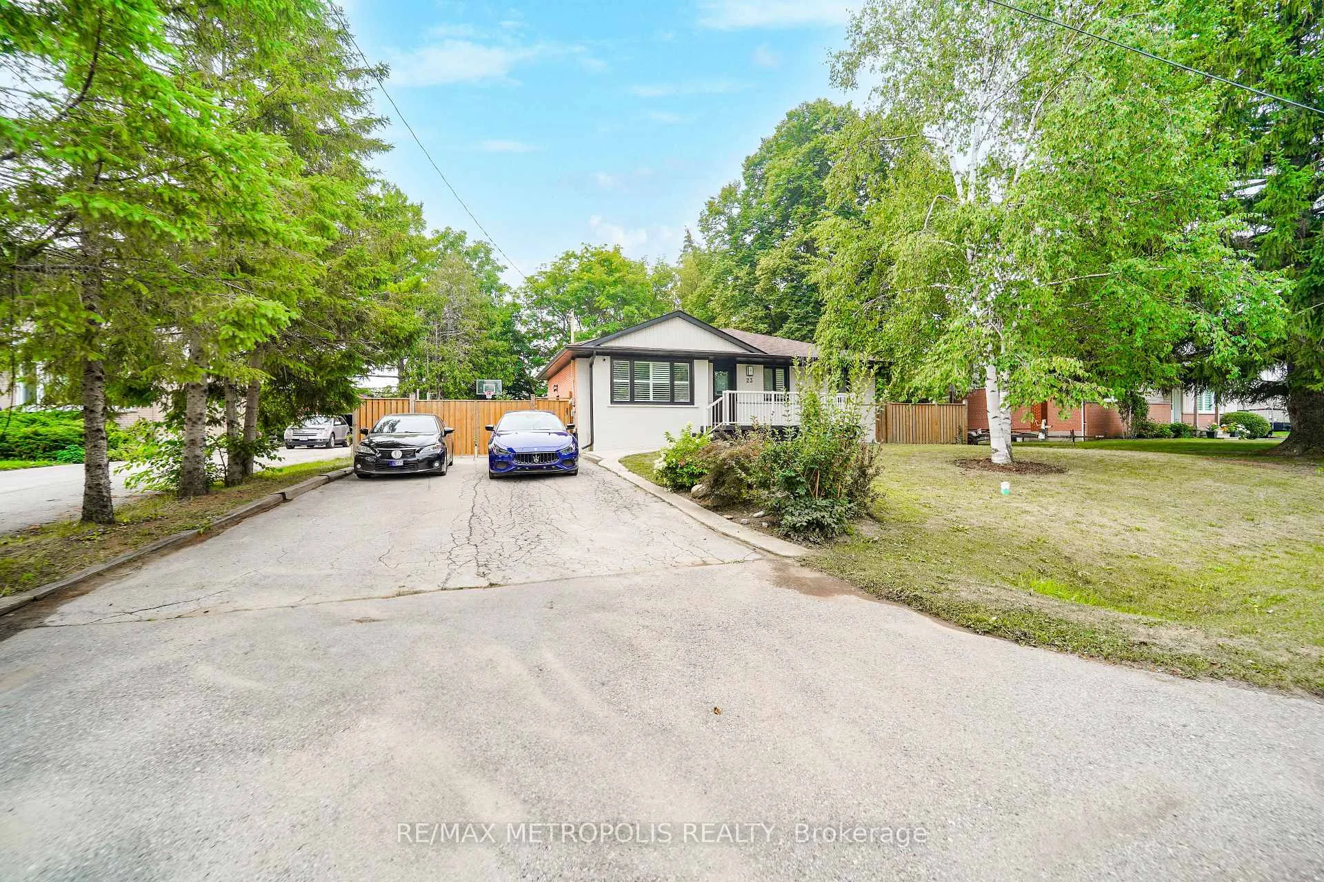 Photo 1 of 23 Hawman Avenue, King, Nobleton — HOMEH