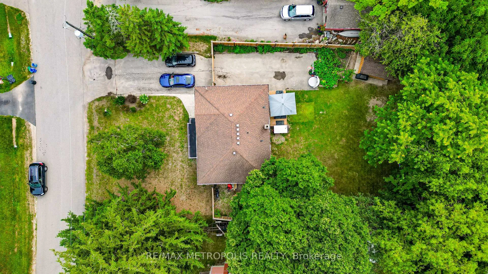 Photo 7 of 23 Hawman Avenue, King, Nobleton — HOMEH