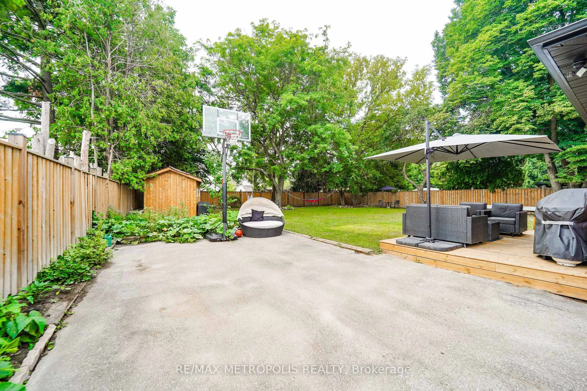 Photo 11 of 23 Hawman Avenue, King, Nobleton — HOMEH