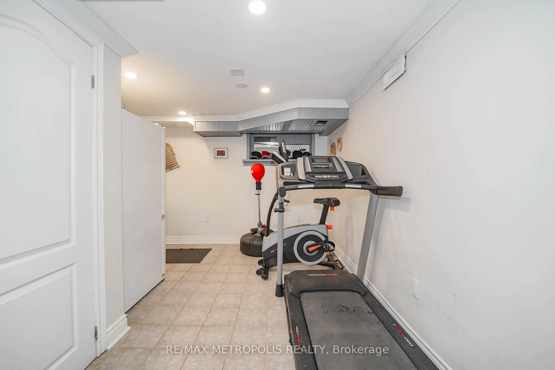 Photo 37 of 23 Hawman Avenue, King, Nobleton — HOMEH