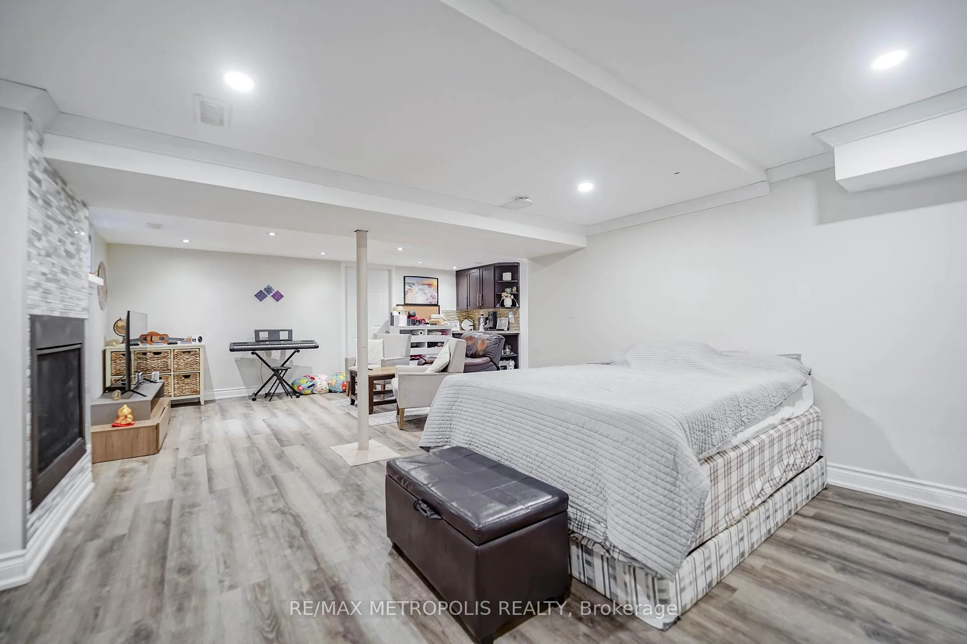 Photo 47 of 23 Hawman Avenue, King, Nobleton — HOMEH