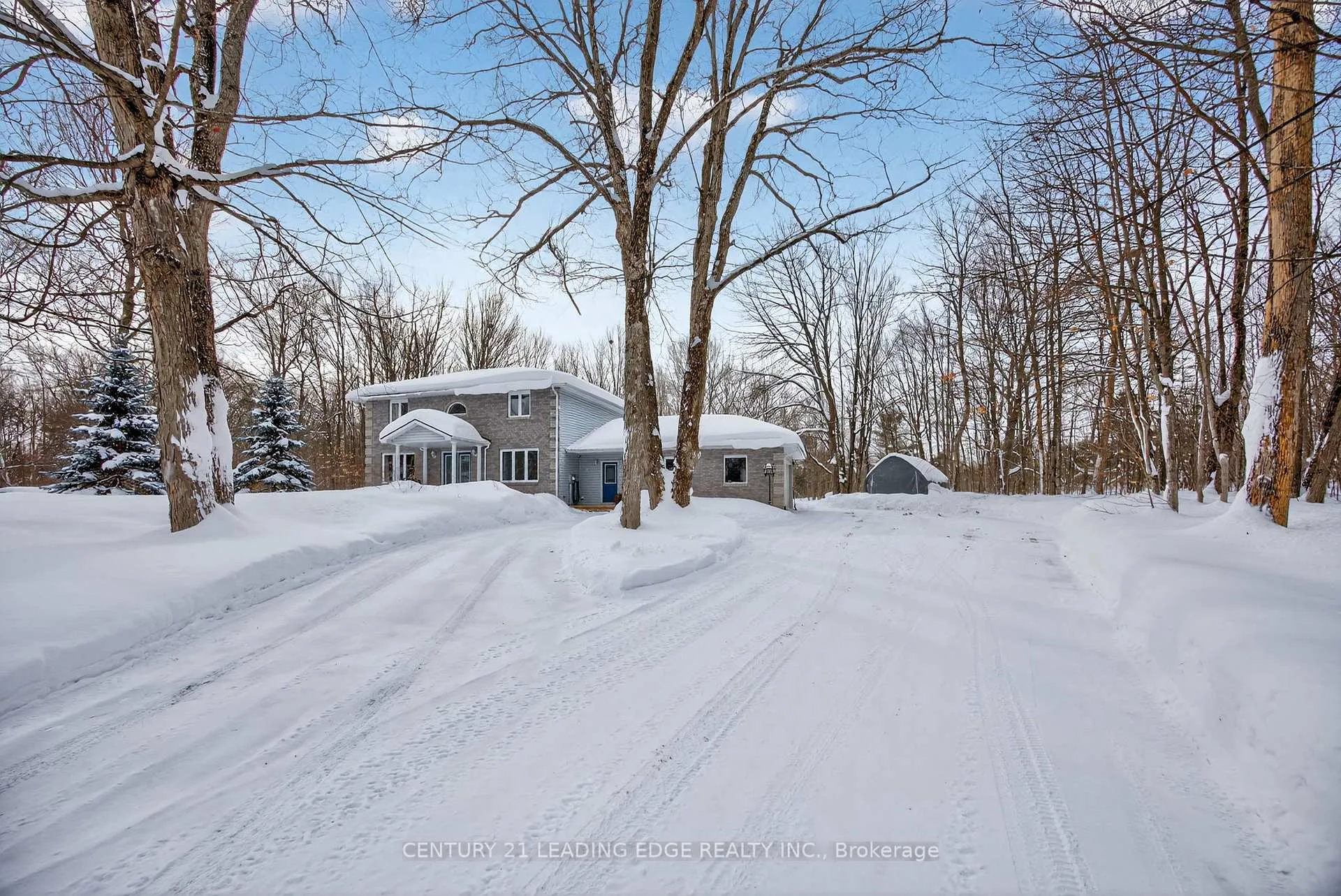 Photo 4 of 5810 Lowanda Lane, Ramara, Rural Ramara — HOMEH