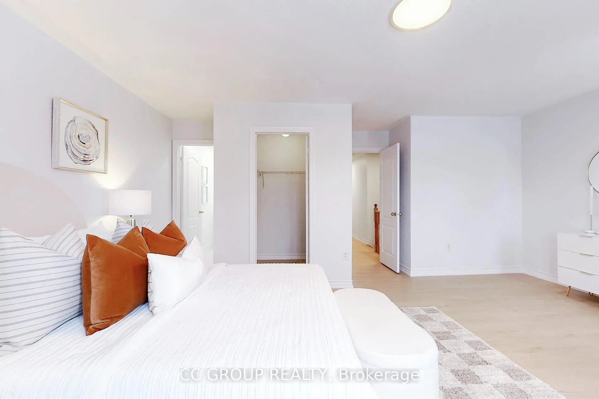 Photo 17 of 17 Lander Crescent, Vaughan, Patterson — HOMEH