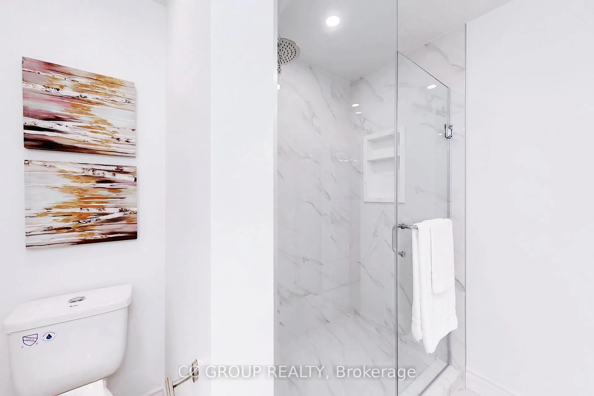 Photo 20 of 17 Lander Crescent, Vaughan, Patterson — HOMEH