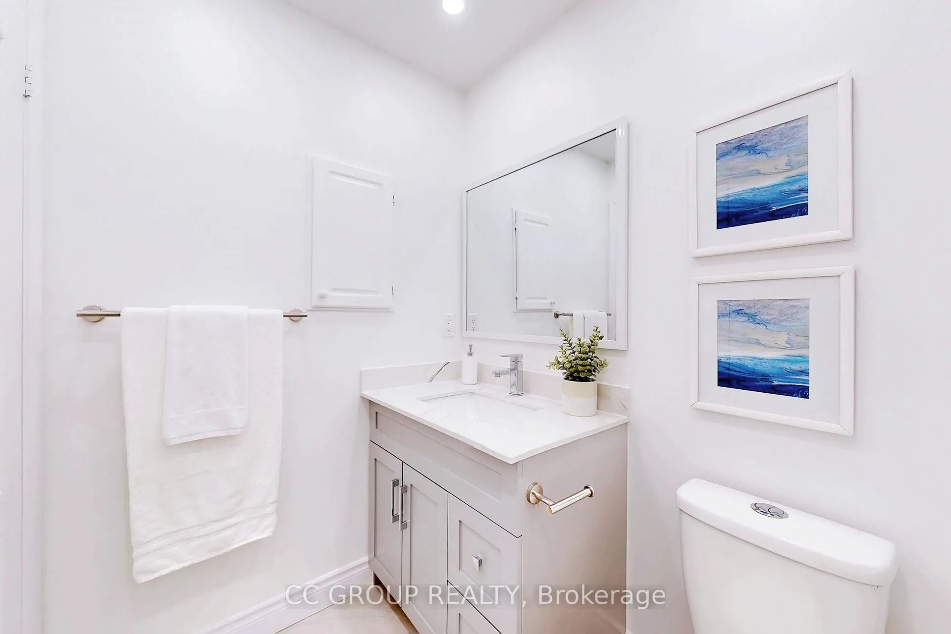 Photo 27 of 17 Lander Crescent, Vaughan, Patterson — HOMEH