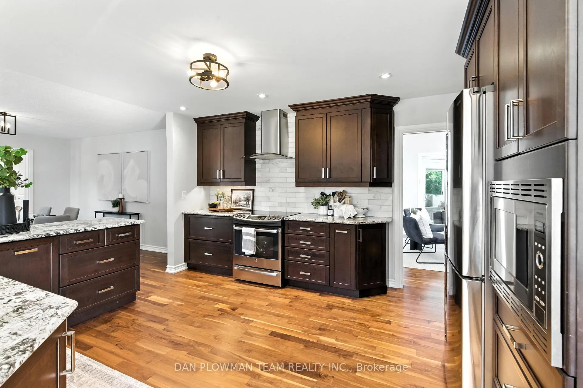 Photo 15 of 83 Sherwood Road E, Ajax, Central West — HOMEH
