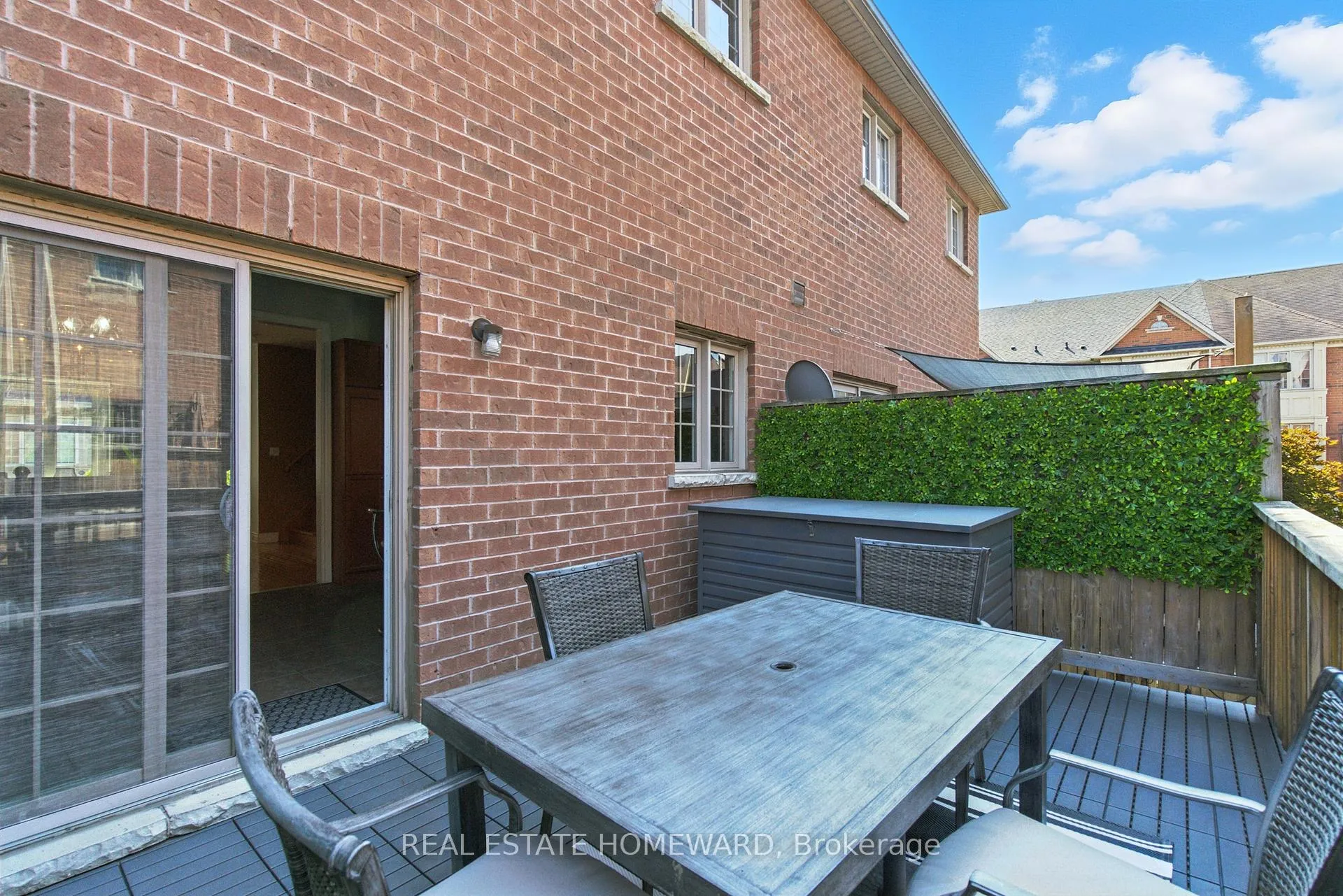 Photo 13 of 4 Isaac Devins Avenue, Vaughan, East Woodbridge — HOMEH