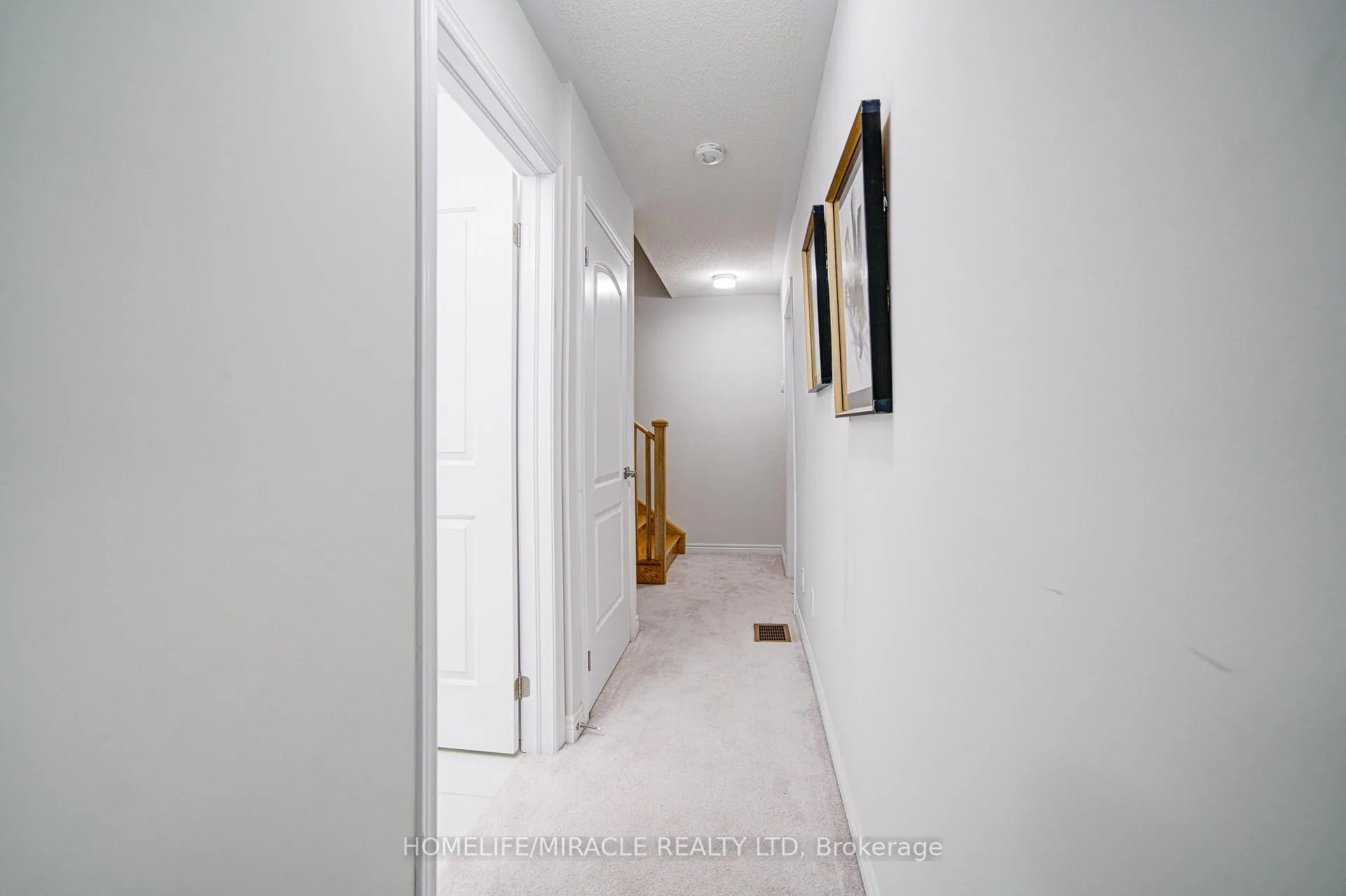 Photo 8 of 1101 Lockie Drive, Oshawa, Kedron — HOMEH