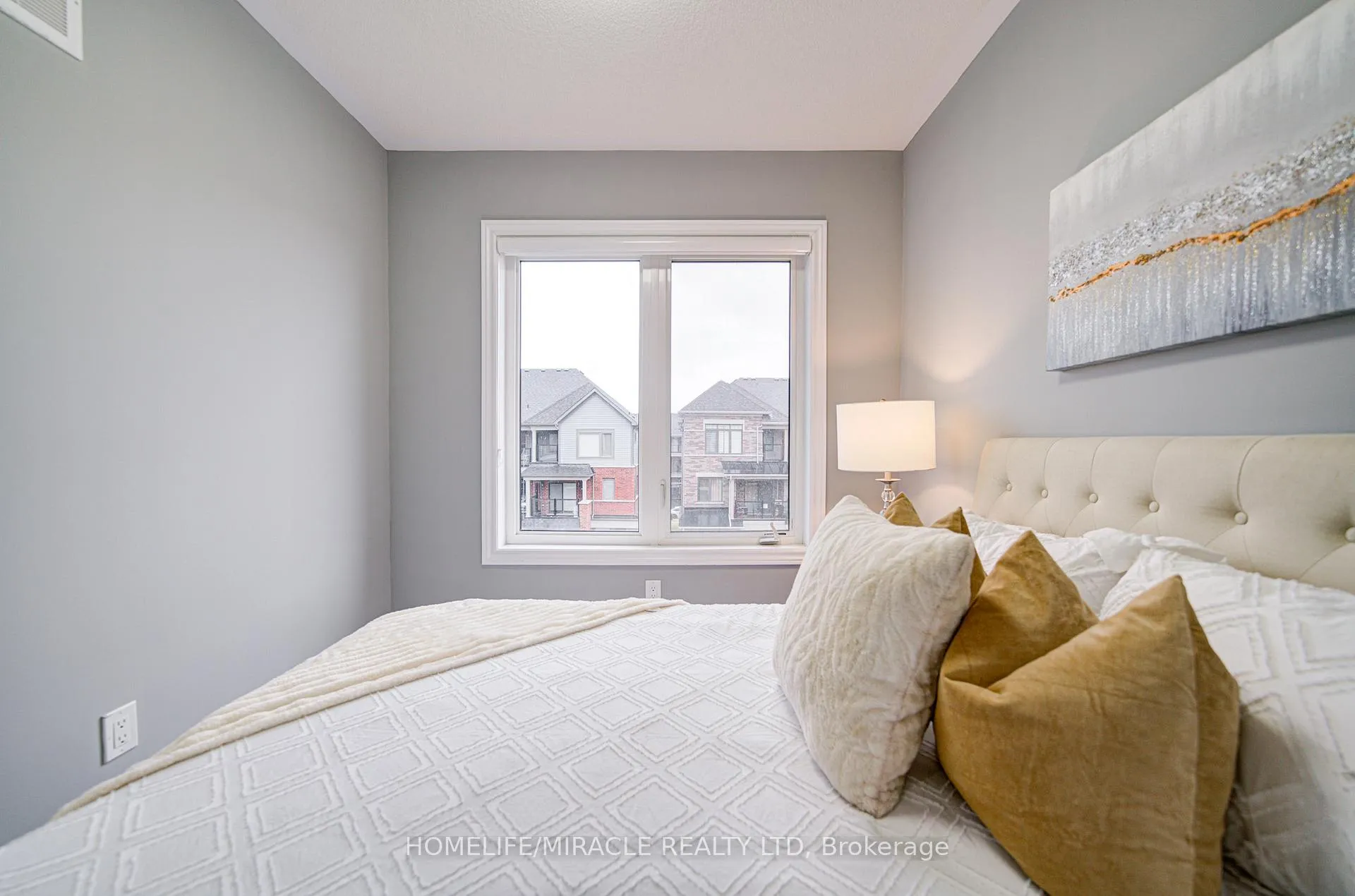Photo 44 of 1101 Lockie Drive, Oshawa, Kedron — HOMEH