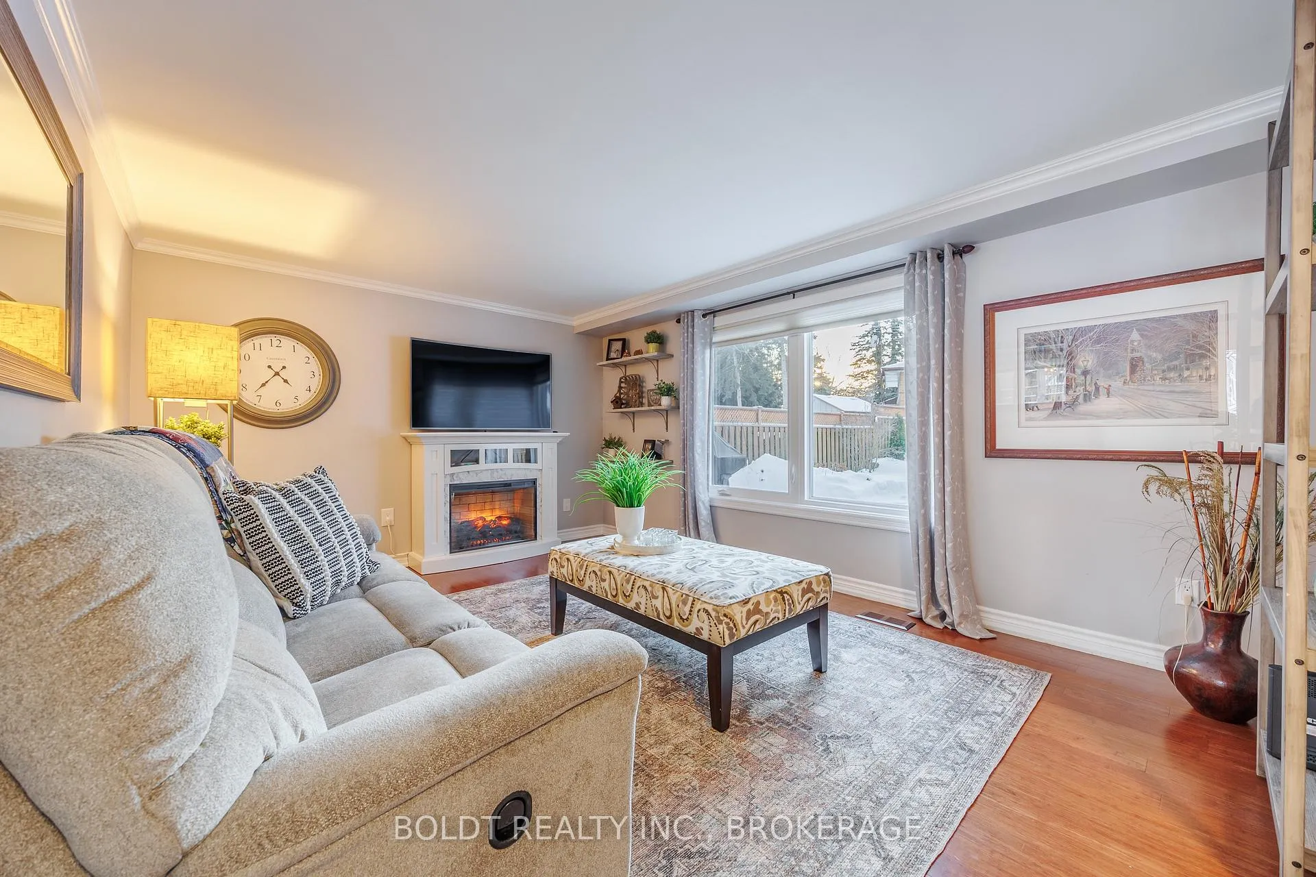 Photo 25 of 5 Upper Canada Drive, St. Catharines, Lakeshore — HOMEH