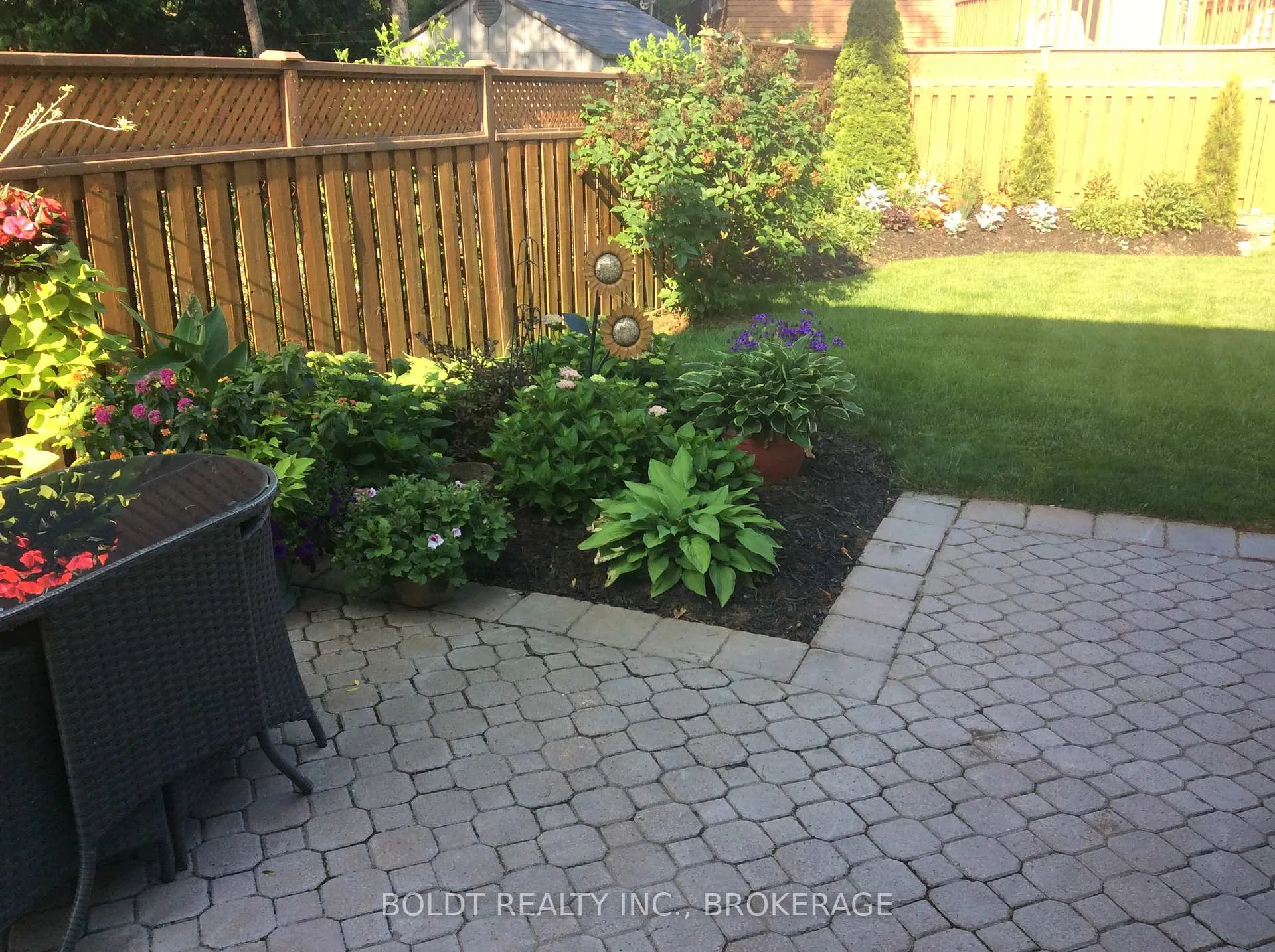 Photo 36 of 5 Upper Canada Drive, St. Catharines, Lakeshore — HOMEH