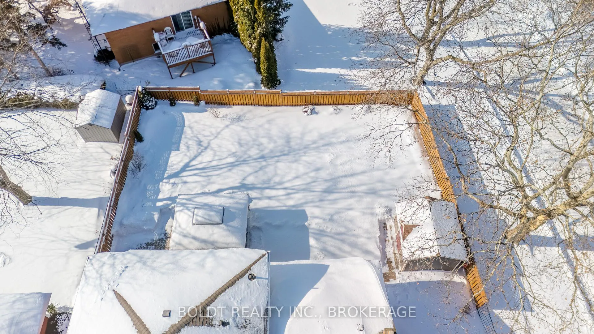 Photo 45 of 5 Upper Canada Drive, St. Catharines, Lakeshore — HOMEH