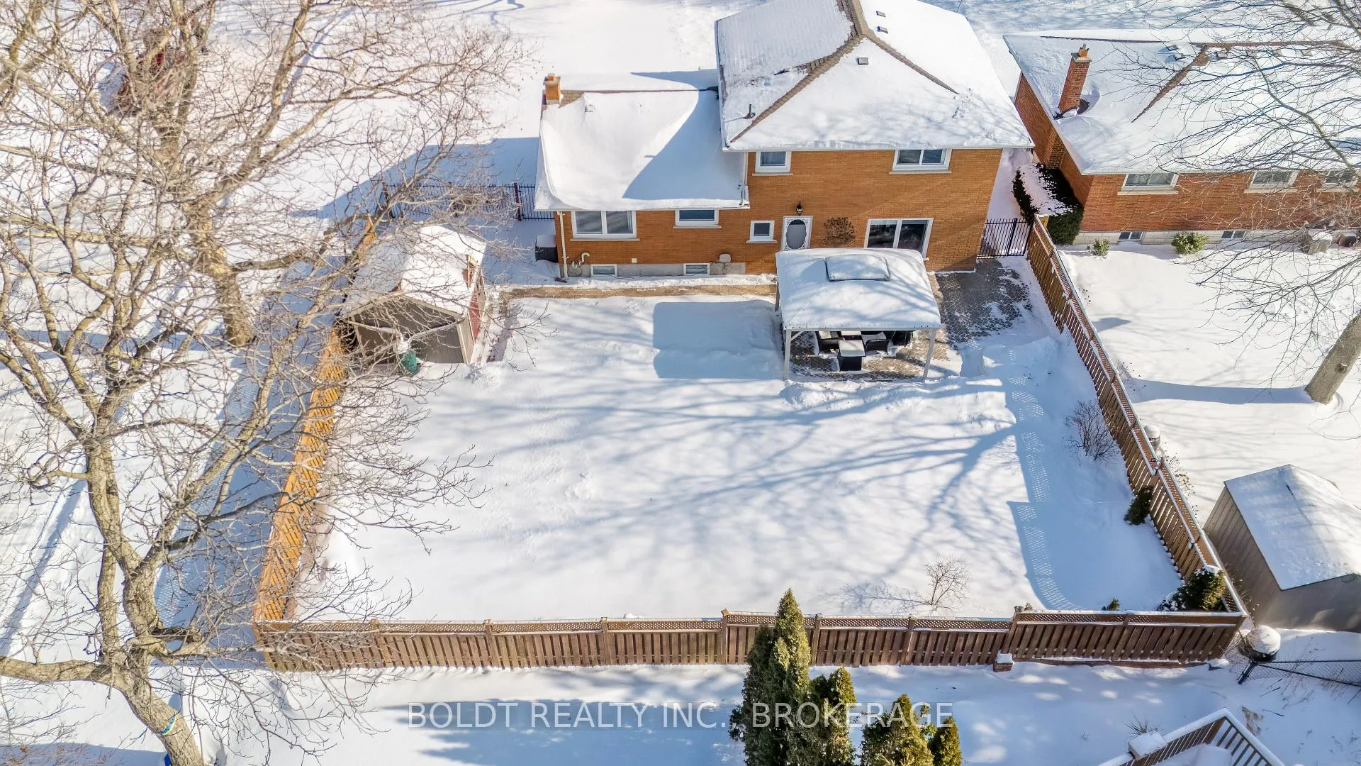 Photo 46 of 5 Upper Canada Drive, St. Catharines, Lakeshore — HOMEH