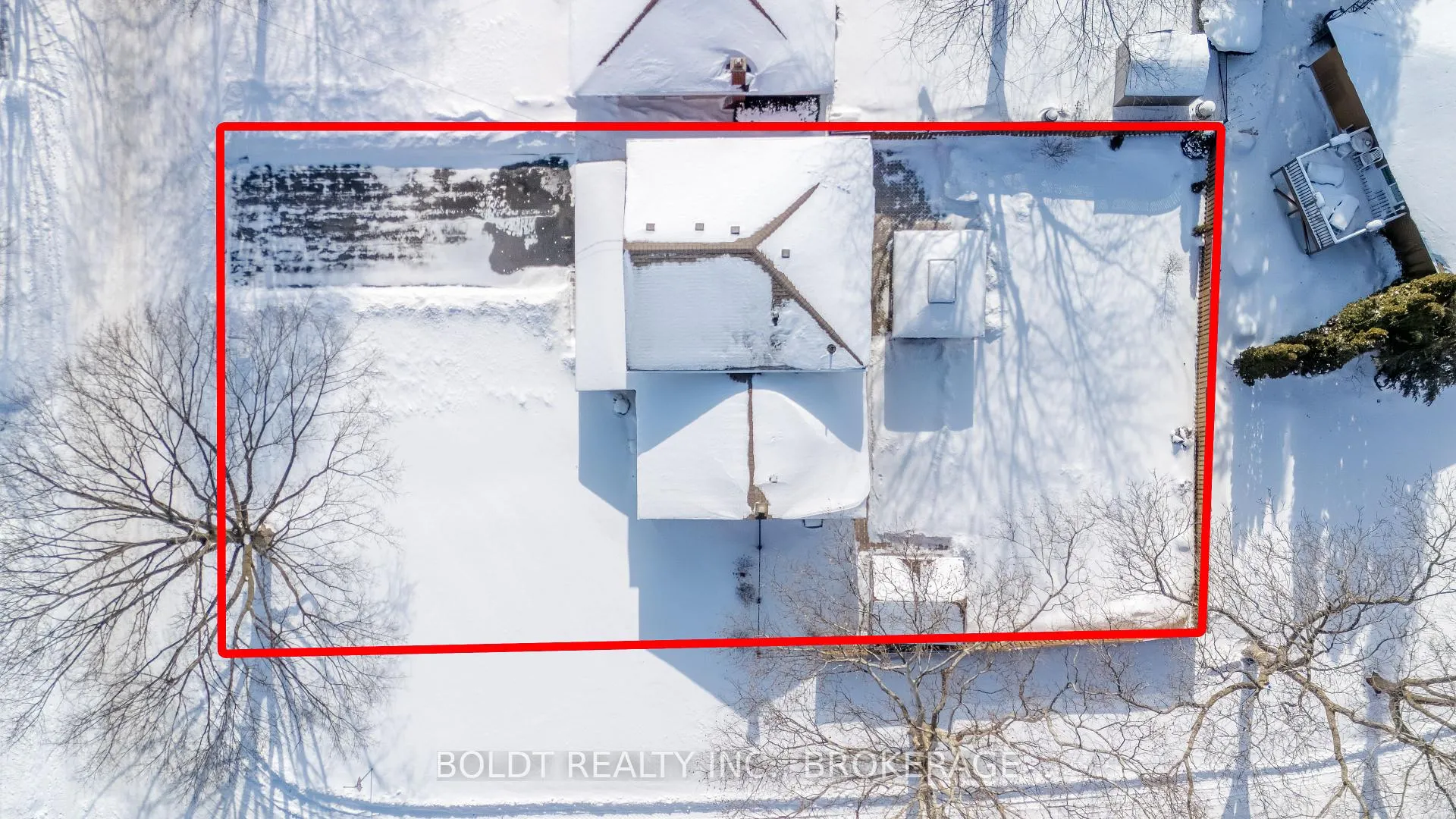 Photo 47 of 5 Upper Canada Drive, St. Catharines, Lakeshore — HOMEH