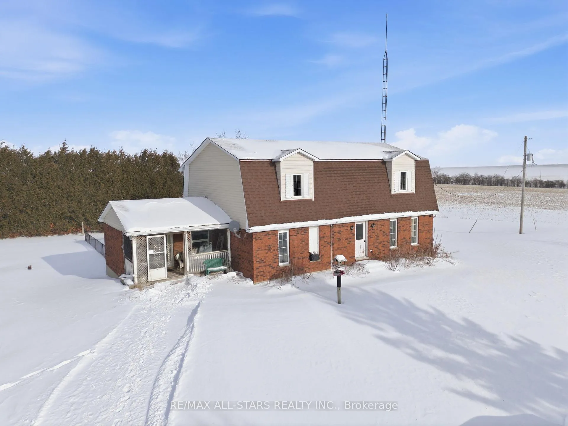 Photo 2 of 735 Concession 9 Road, Brock, Rural Brock — HOMEH