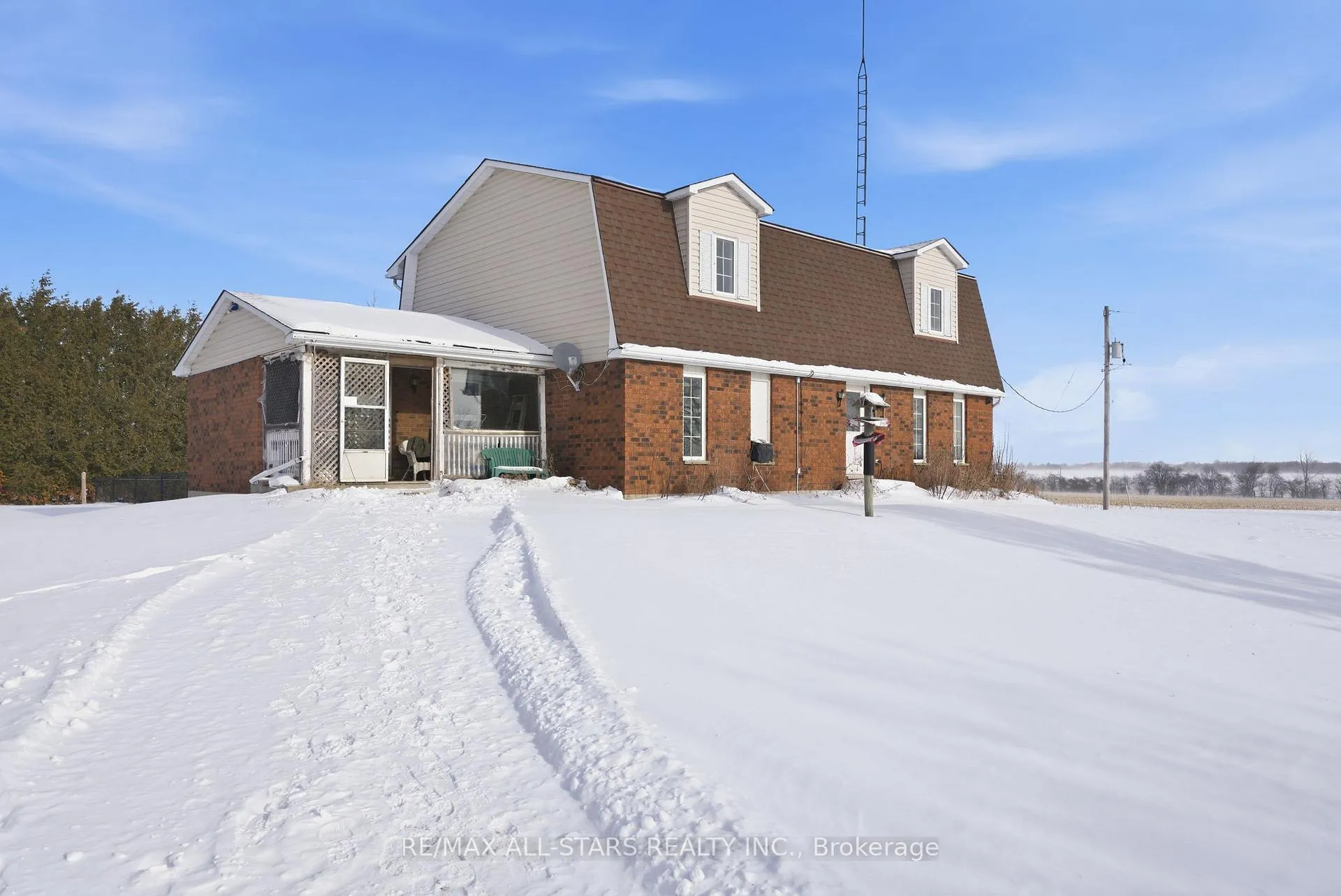 Photo 3 of 735 Concession 9 Road, Brock, Rural Brock — HOMEH