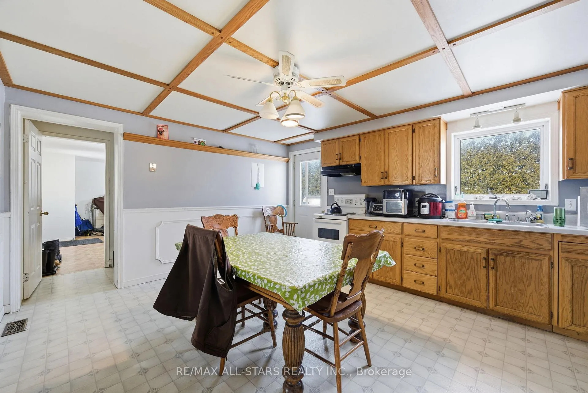Photo 11 of 735 Concession 9 Road, Brock, Rural Brock — HOMEH