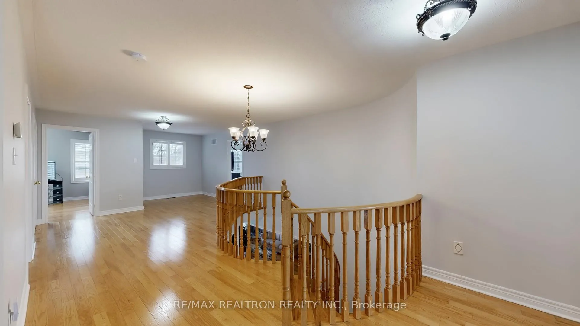 Photo 18 of 34 Houser Street, Markham, Wismer — HOMEH