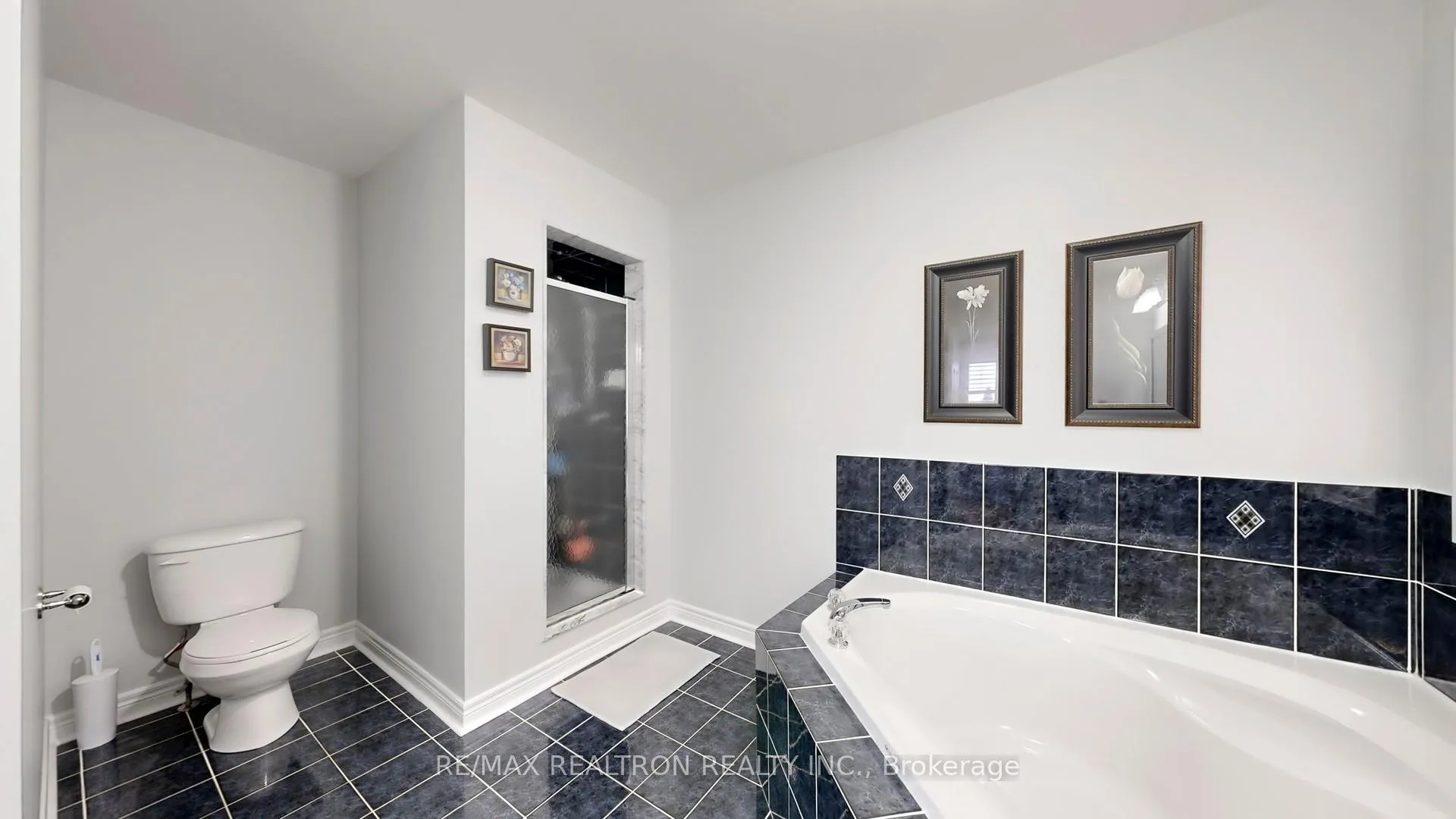 Photo 24 of 34 Houser Street, Markham, Wismer — HOMEH