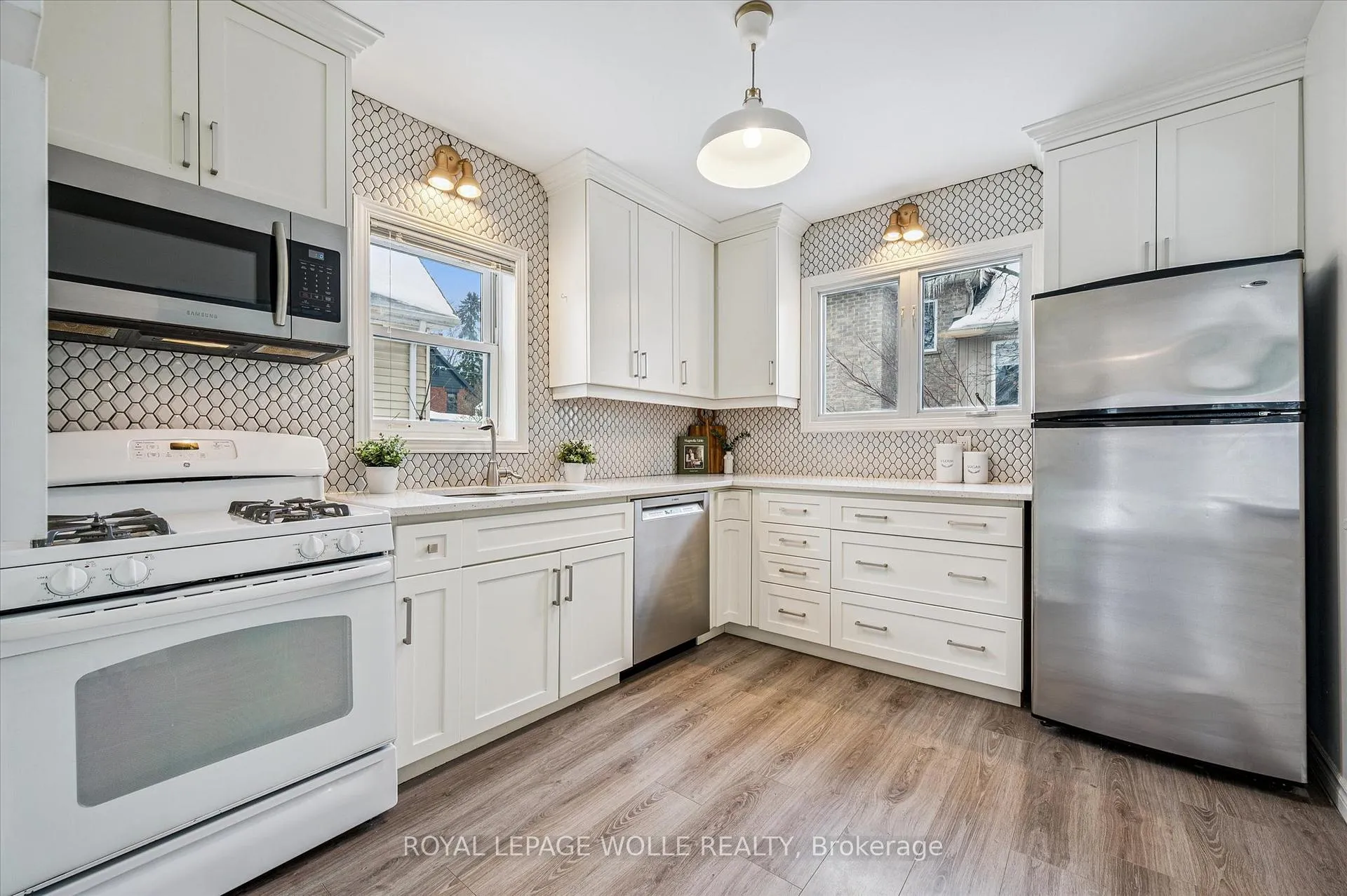 Photo 14 of 56 John Street W, Waterloo — HOMEH